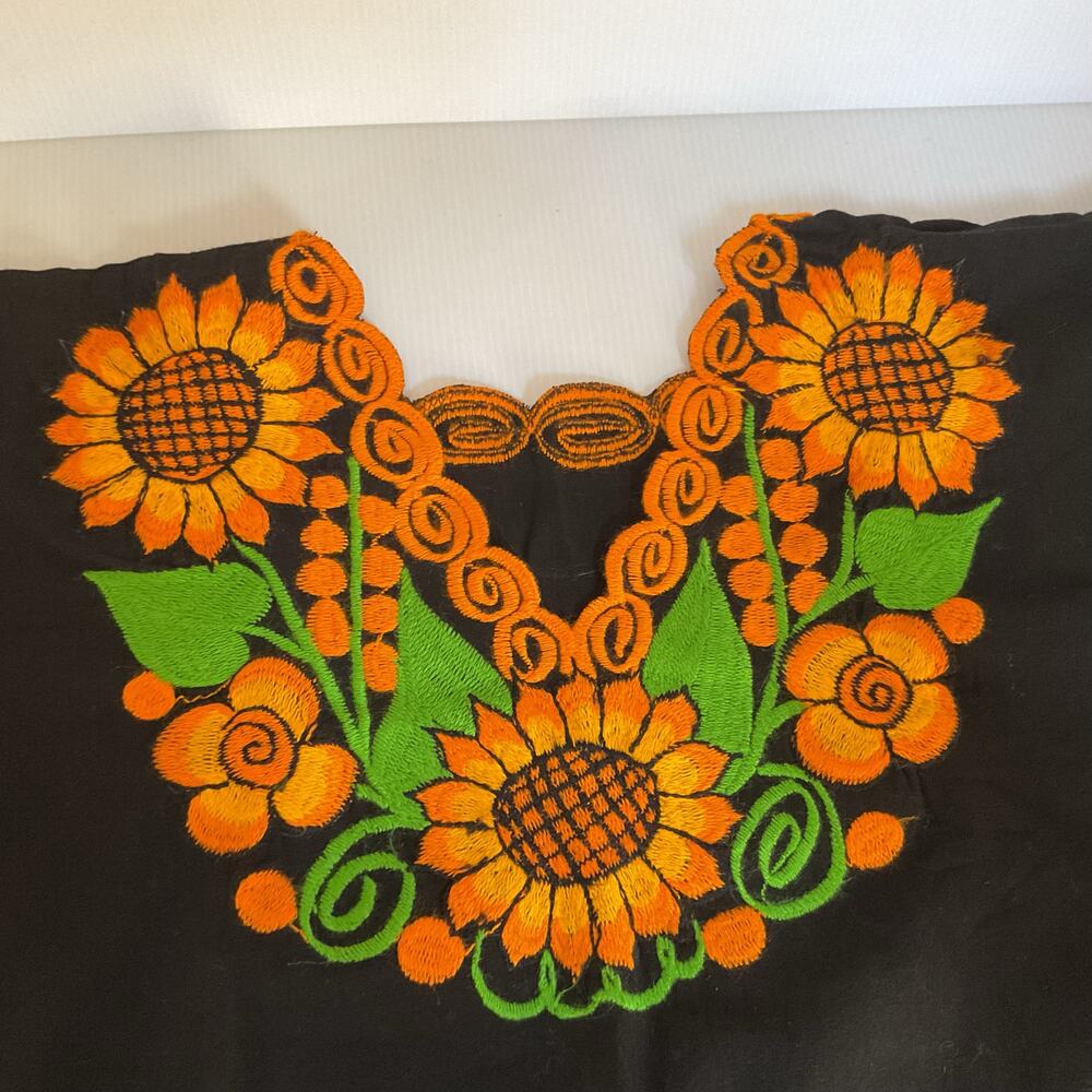 Mexican Black Embroidered Dress Sunflowers Folk Art Handcrafted Artisanal - Picture 8 of 10